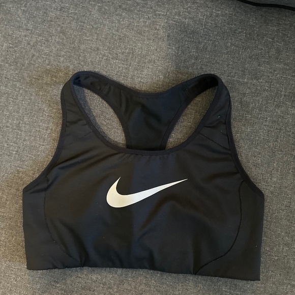 Black Nike Sports Bra size small - Picture 1 of 1